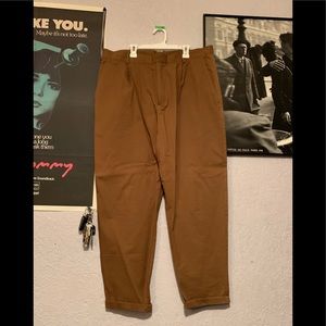 COS - Loose fit Brown khakis - Brand new